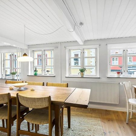 Hyggeligt Gammelt Fiskerhus I Marstal Villa Exterior photo